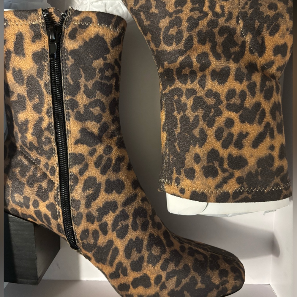 Black Heeled Boots Leopard EU 36 NIB